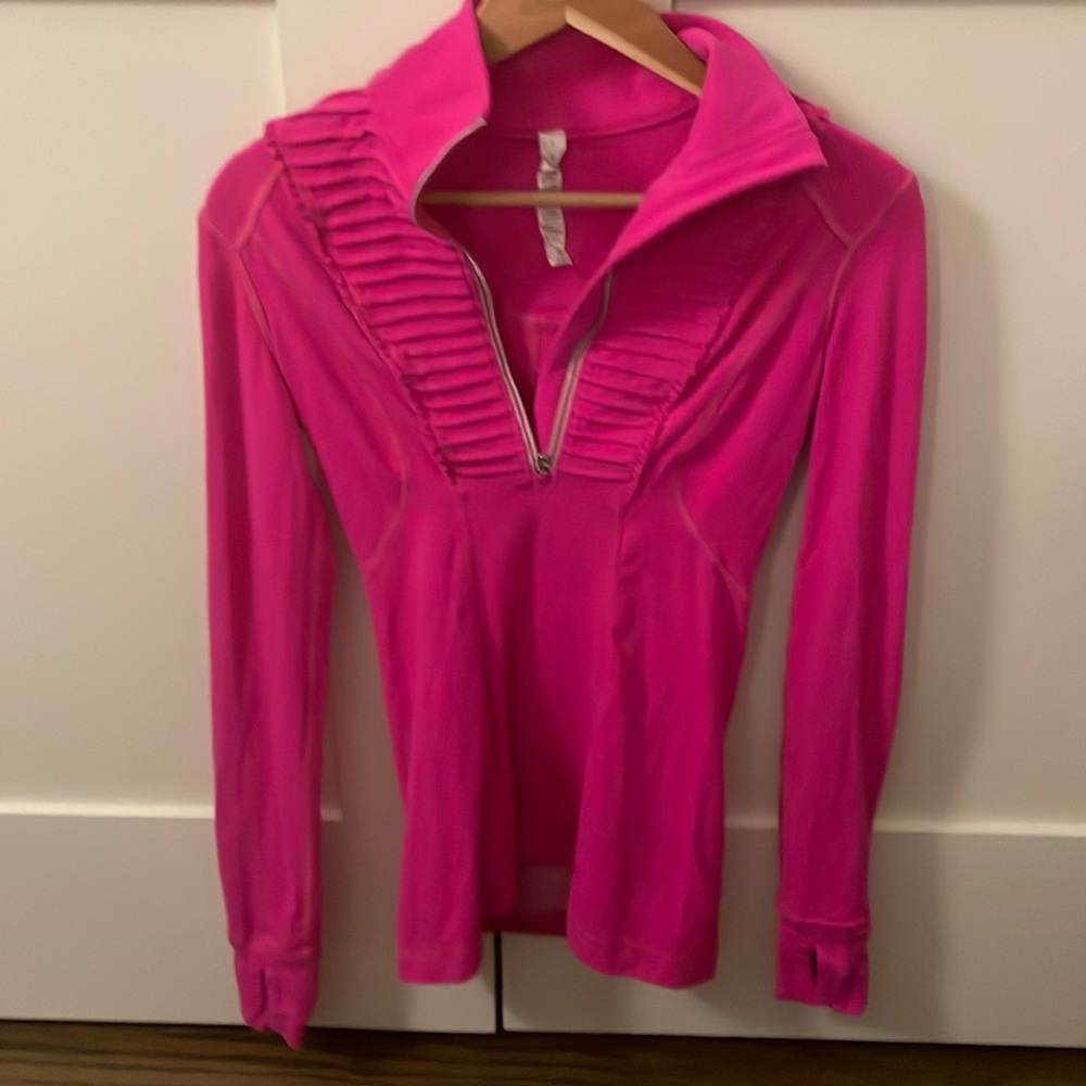 Lululemon Hot Pink Ruffled Running Pullover